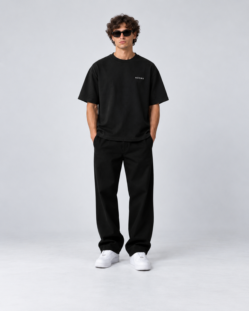 NOEMA Essential / Basic Tee Black – Model